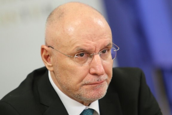 БНБ и банковият ни сектор са съответно първата публична институция